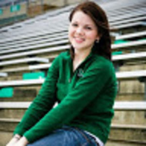 Meet your Posher, Lora